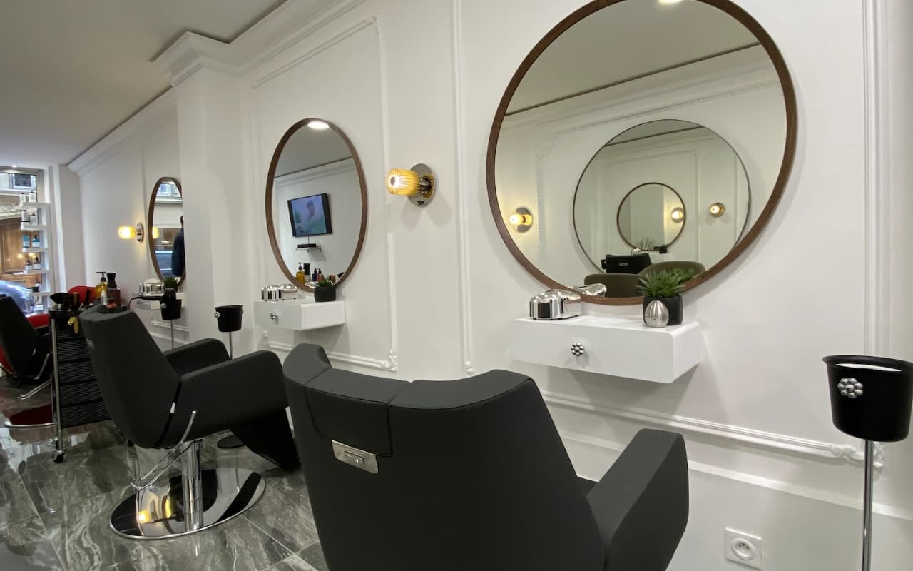 JS Coiffure Paris - Extérieur du salon